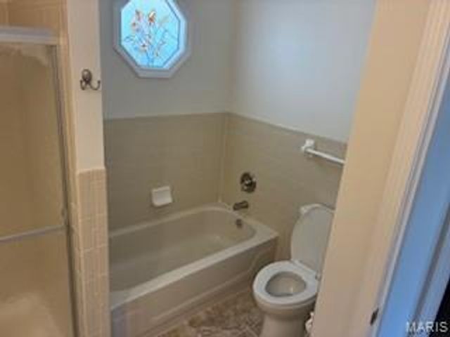 1152 Carrington Drive, St Peters, MO 63376