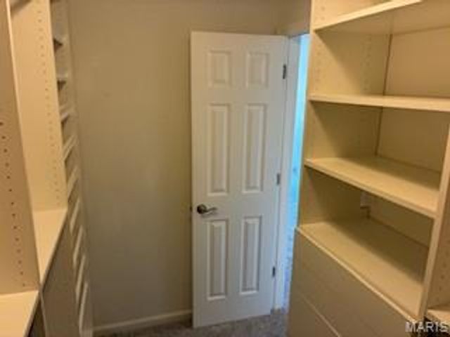 1152 Carrington Drive, St Peters, MO 63376