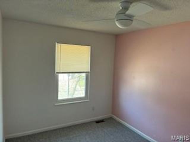 1152 Carrington Drive, St Peters, MO 63376