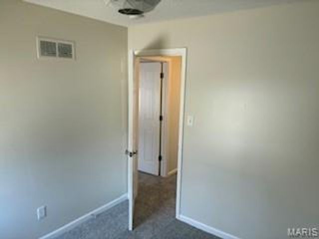 1152 Carrington Drive, St Peters, MO 63376