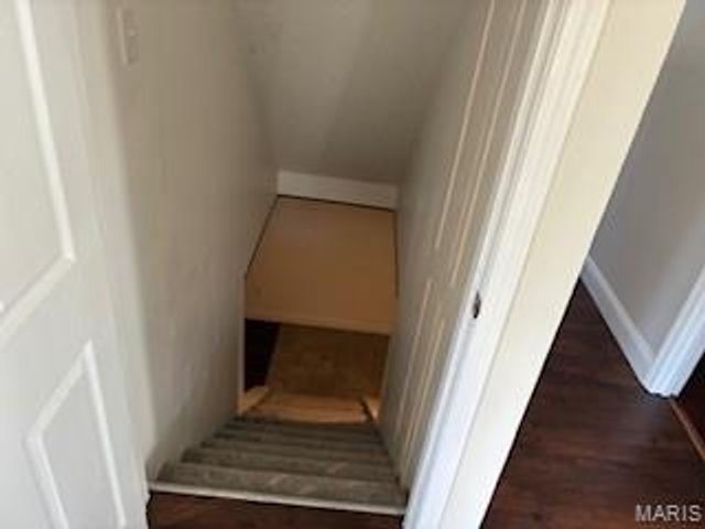 1152 Carrington Drive, St Peters, MO 63376