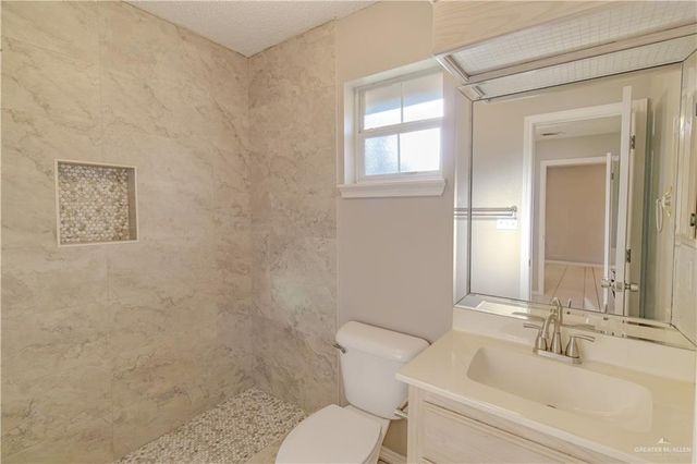 1305 E 22nd Street, Mission, TX 78572
