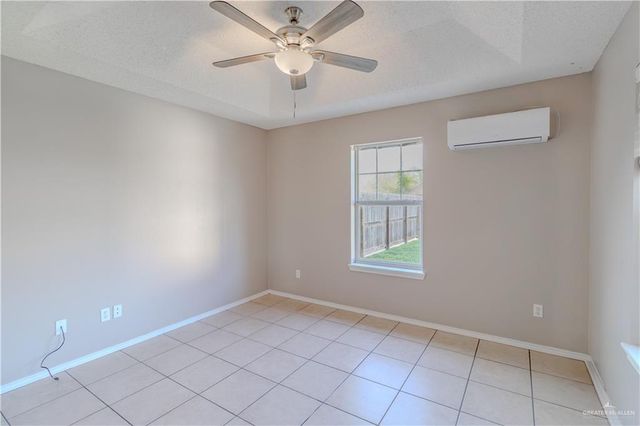 1305 E 22nd Street, Mission, TX 78572