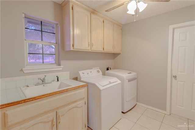 1305 E 22nd Street, Mission, TX 78572