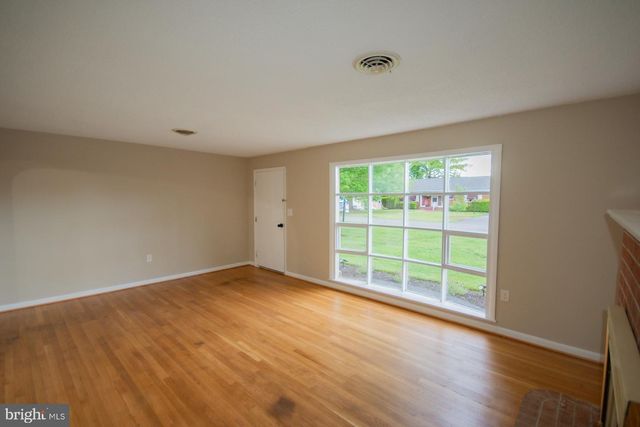 508 EDGEMONT TER, Martinsburg, WV 25401