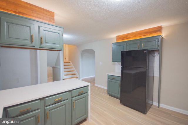 508 EDGEMONT TER, Martinsburg, WV 25401