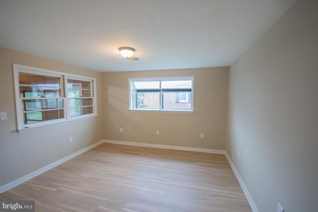 508 EDGEMONT TER, Martinsburg, WV 25401