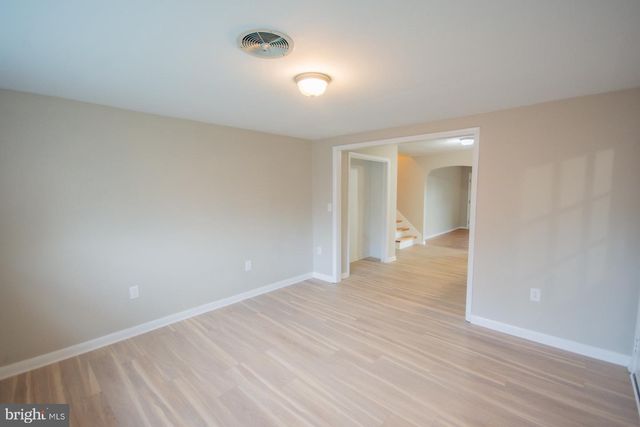 508 EDGEMONT TER, Martinsburg, WV 25401