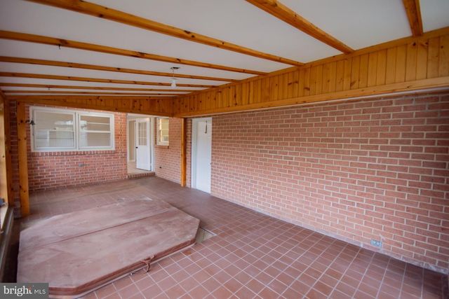 508 EDGEMONT TER, Martinsburg, WV 25401