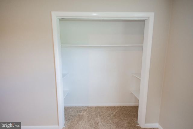 508 EDGEMONT TER, Martinsburg, WV 25401