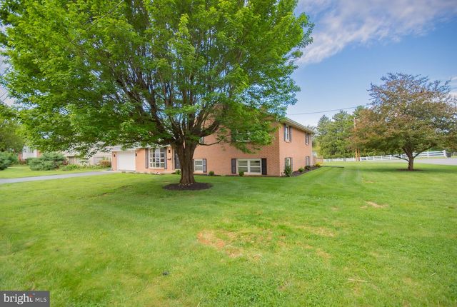 508 EDGEMONT TER, Martinsburg, WV 25401