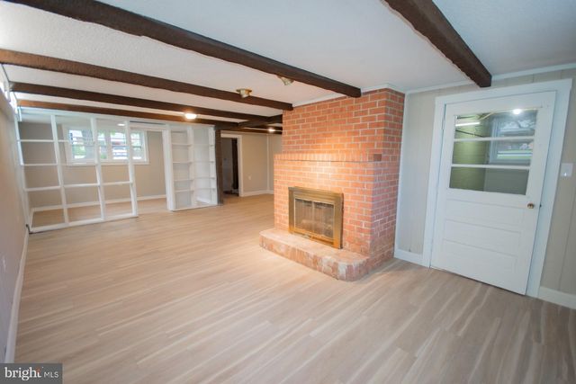 508 EDGEMONT TER, Martinsburg, WV 25401