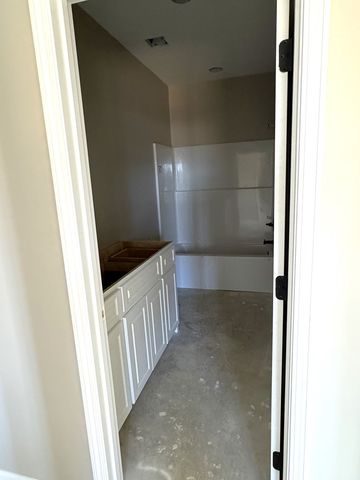 608 E Church, Headland, AL 36345