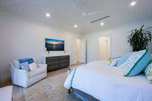 643 Pilot Road, North Palm Beach, FL 33408