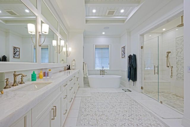 643 Pilot Road, North Palm Beach, FL 33408