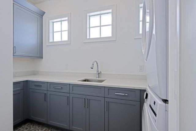 643 Pilot Road, North Palm Beach, FL 33408