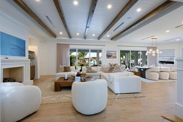 643 Pilot Road, North Palm Beach, FL 33408