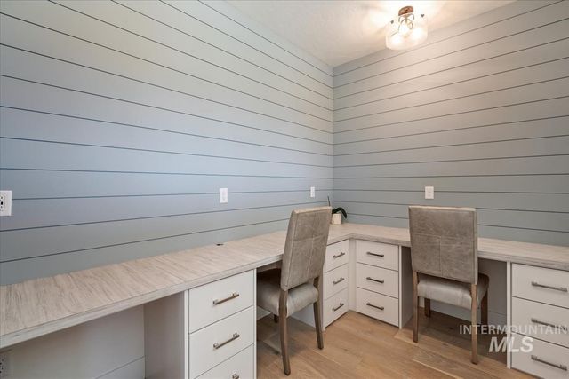 1001 N Triathlon Ave, Eagle, ID 83616