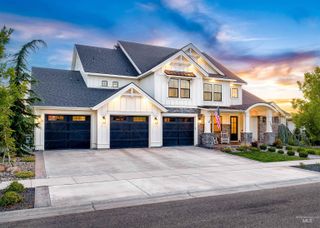 1001 N Triathlon Ave, Eagle, ID 83616