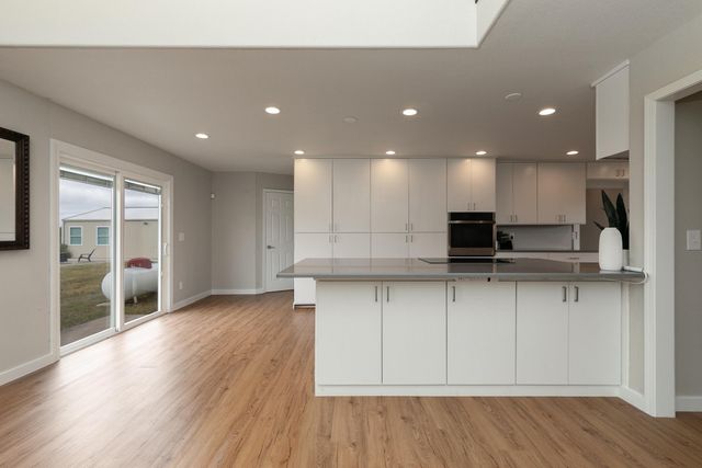 97 Misty Valley Drive, Fordland, MO 65652