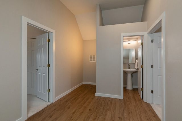 97 Misty Valley Drive, Fordland, MO 65652