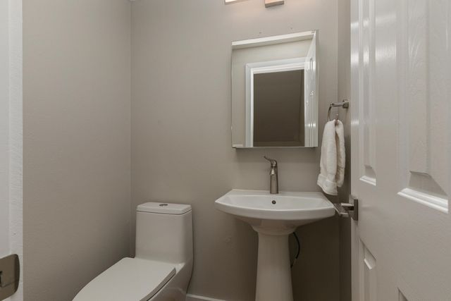 97 Misty Valley Drive, Fordland, MO 65652