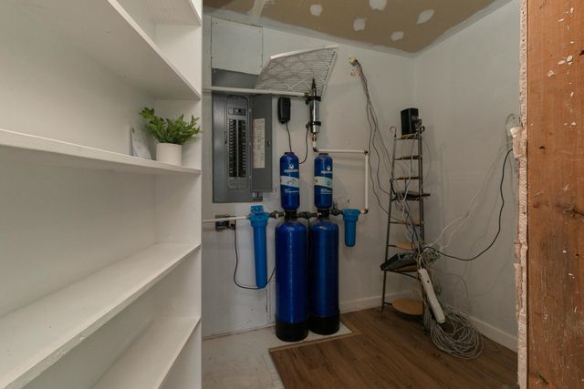 97 Misty Valley Drive, Fordland, MO 65652