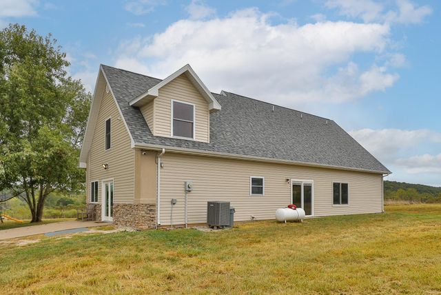 97 Misty Valley Drive, Fordland, MO 65652