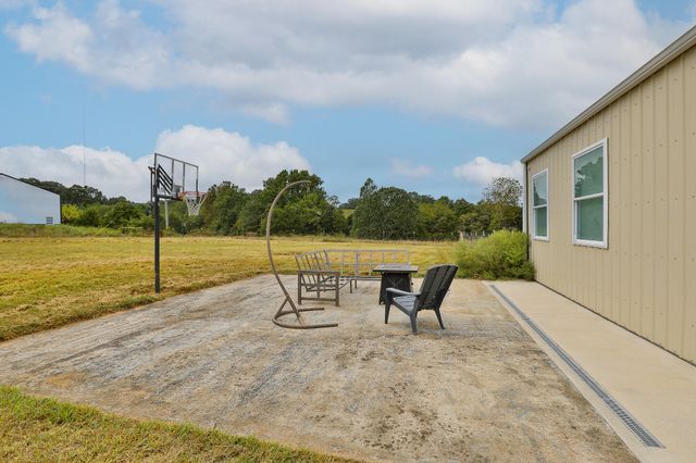 97 Misty Valley Drive, Fordland, MO 65652