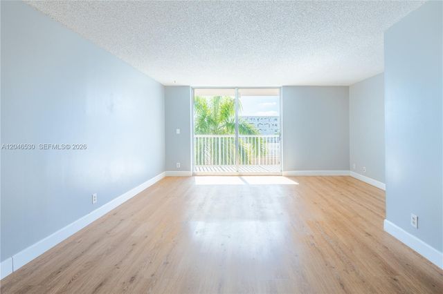 3161 S Ocean Dr 407, Hallandale Beach, FL 33009