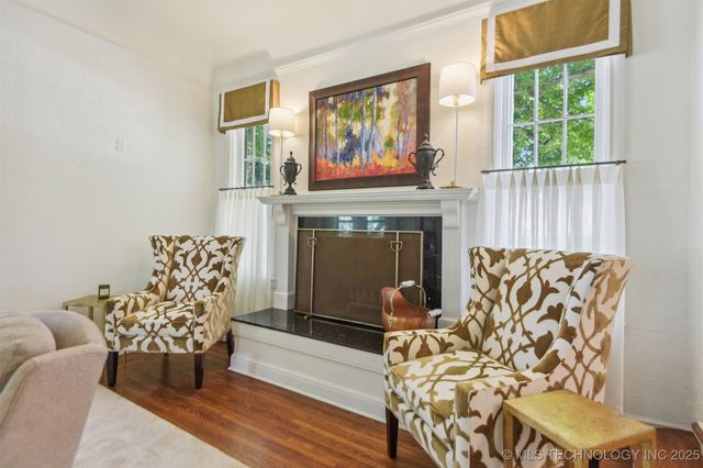 201 E 24th Place, Tulsa, OK 74114