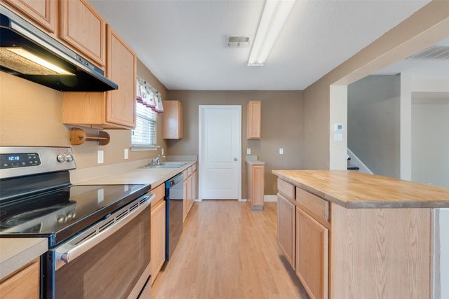 1700 Timber Glen Drive, Bedford, TX 76022