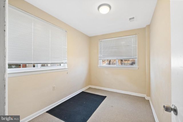 3028 P ST SE, Washington, DC 20020