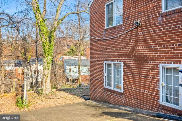 3028 P ST SE, Washington, DC 20020