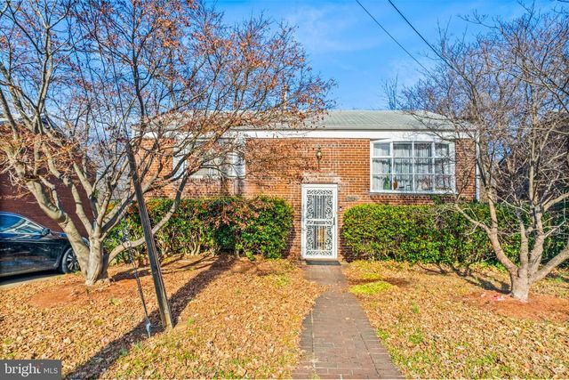 3028 P ST SE, Washington, DC 20020