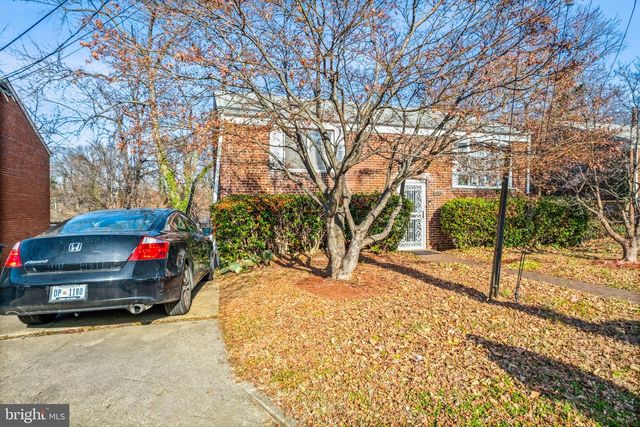 3028 P ST SE, Washington, DC 20020