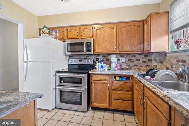 3028 P ST SE, Washington, DC 20020