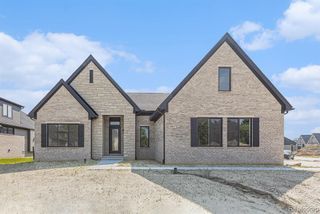 57382 Meadowridge Drive, Washington, MI 48094