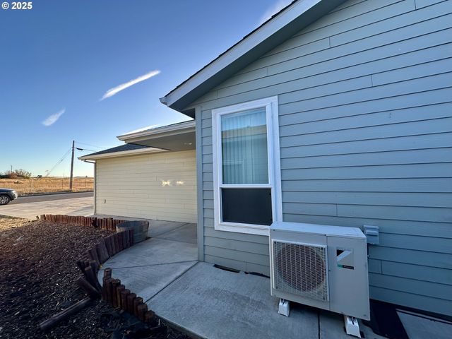 -1 W NESBITT St, Goldendale, WA 98620