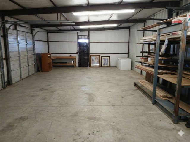 610 S Cardinal Road, Reno, TX 76020