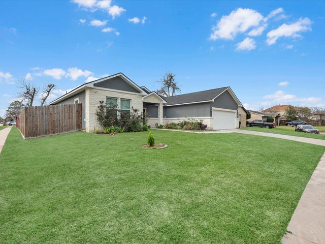 4122 Brookston Street, Houston, TX 77045