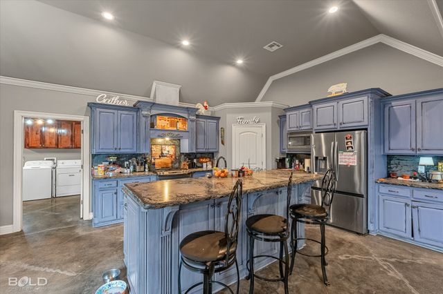 1295 Caplis Sligo Road, Bossier City, LA 71112