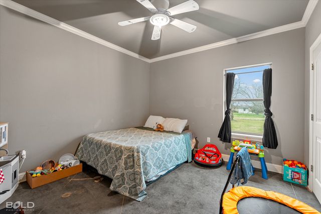 1295 Caplis Sligo Road, Bossier City, LA 71112