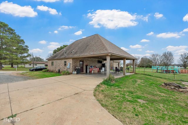 1295 Caplis Sligo Road, Bossier City, LA 71112