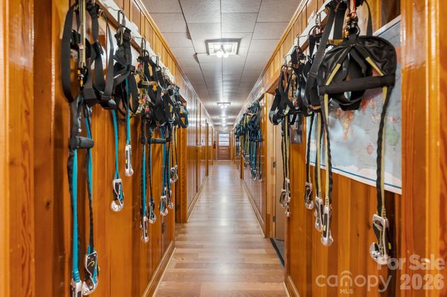 6692 Valwood Road, Conover, NC 28613