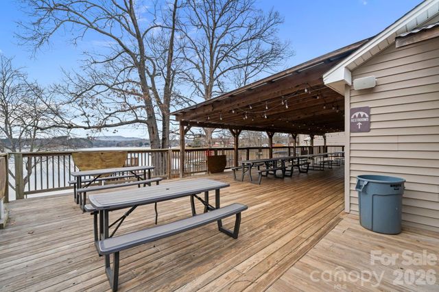 6692 Valwood Road, Conover, NC 28613