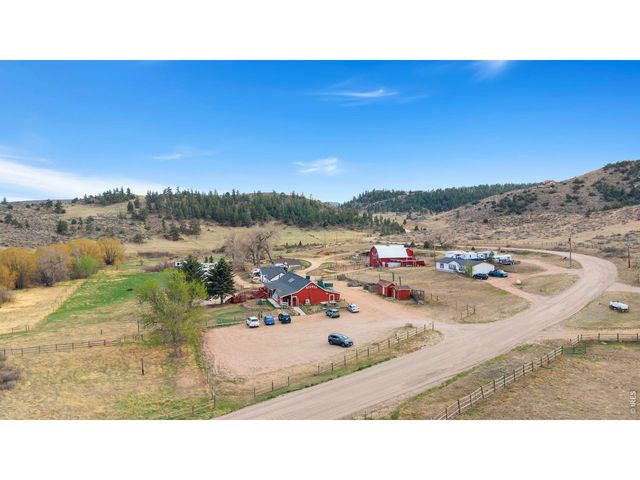 801 Montcalm Dr, Livermore, CO 80536