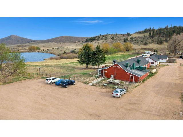 801 Montcalm Dr, Livermore, CO 80536