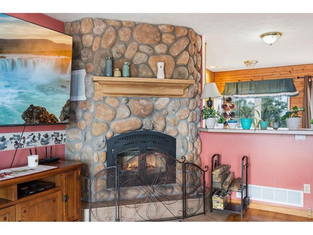 801 Montcalm Dr, Livermore, CO 80536
