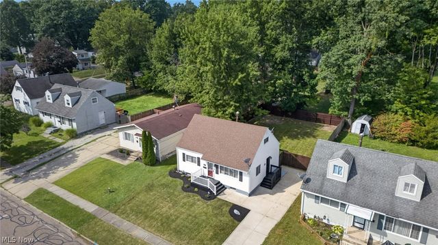558 Alaho Street, Akron, OH 44305